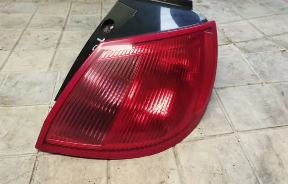 Mitsubishi Colt Rear/tail lights MR957366 27850202