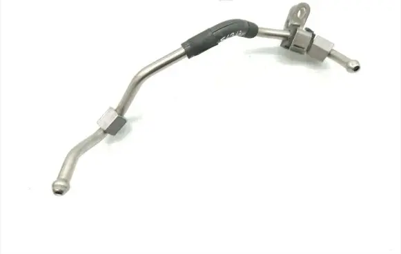 Hyundai Kona I Fuel injector supply line/pipe 