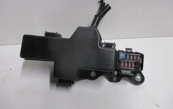 Toyota Hilux (N140, N150, N160, N170) Fuse box set 8266242720