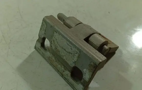 Volvo S60 Rear door lower hinge 