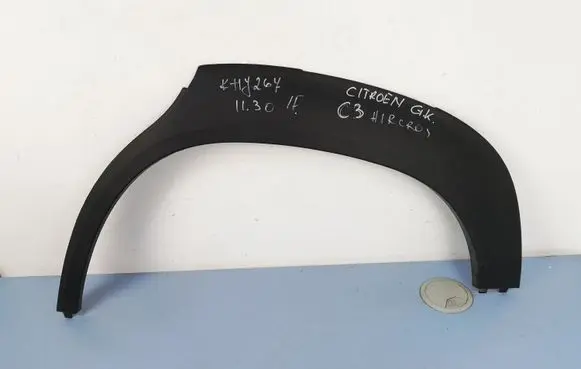 Citroen C3 Aircross Rear arch trim 13476855