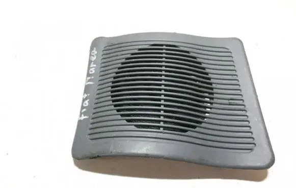 Side speaker trim/cover