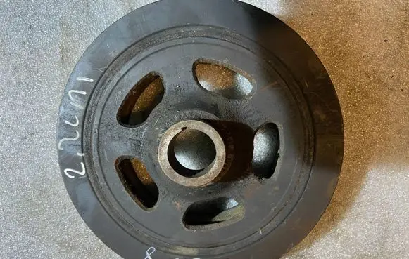 Mercedes-Benz C W203 Crankshaft pulley