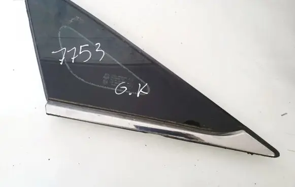 Hyundai Sonata Rear side window