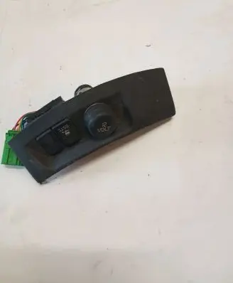 Volvo S40 Cigarette lighter 8686026