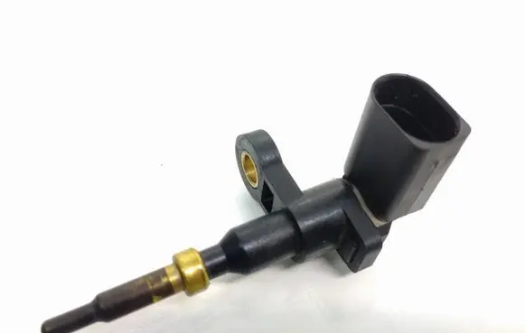 Coolant temperature sensor