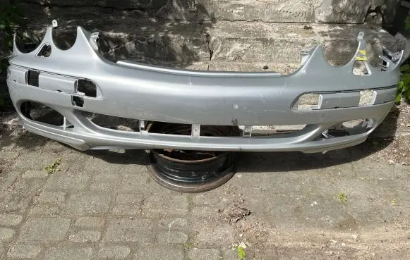 Mercedes-Benz E W210 Front bumper A2118801540
