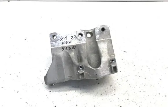 BMW X1 U11 Engine mount bracket 18915910 AC42200 102266001