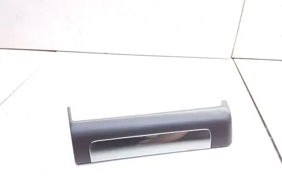 Opel Vectra C Dashboard glove box trim 13204491 769053620