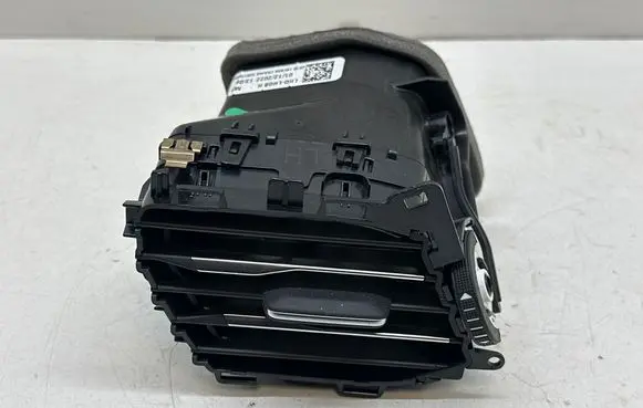 Ford Focus Dashboard side air vent grill/cover trim JX7B19C696