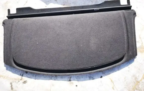 Parcel shelf