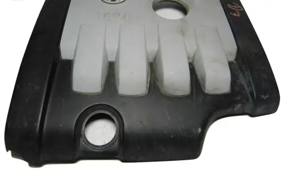 Volkswagen Golf V Engine cover (trim) 03G103925BP