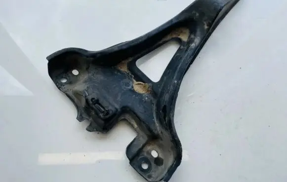 Volkswagen Golf IV Radiator support slam panel 1j0805569b