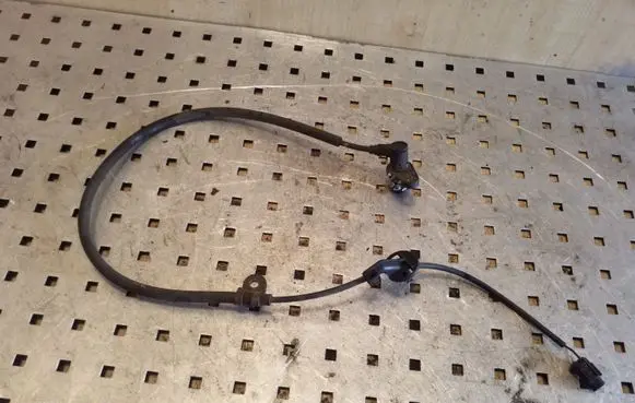 Toyota Yaris ABS brake wheel speed sensor