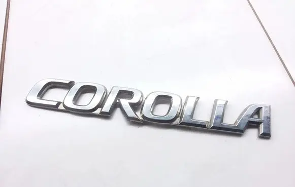 Toyota Corolla Verso E121 Manufacturers badge/model letters 