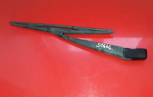 Subaru Tribeca Rear wiper blade arm NOCODE