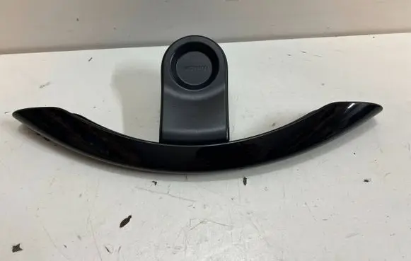 Honda CR-V Front seat headrest 