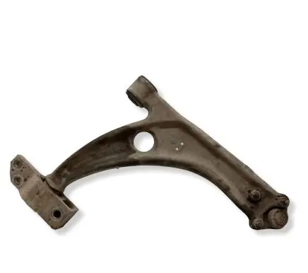 Volkswagen PASSAT B6 Front lower control arm/wishbone 3C0407153B