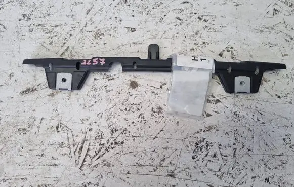 Mercedes-Benz E W213 Front bumper mounting bracket a2138855204
