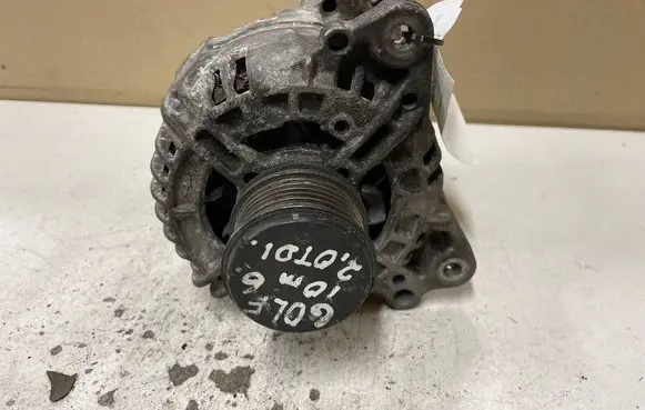 Volkswagen Golf VI Generator/alternator