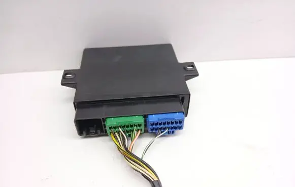 Ford Focus Comfort/convenience module 98AG15K600DA 5WK47230A