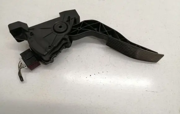 Opel Signum Accelerator throttle pedal 9186724 6PV00832200