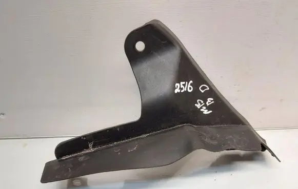 Mercedes-Benz B W246 W242 Windshield trim A2468800444