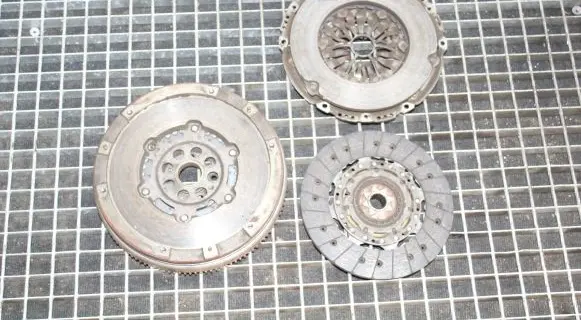 Ford Mondeo MK V Clutch set kit DS7Q7550AA