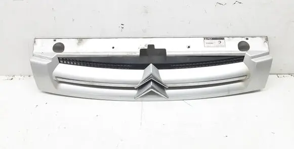 Citroen Berlingo Front bumper upper radiator grill 9644757977