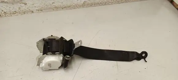 BMW X3 G01 Rear seatbelt 7469998