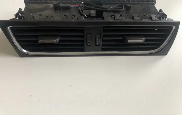 Audi A4 S4 B8 8K Dash center air vent grill