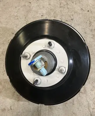 Volvo V40 Brake booster 31362927 40409016