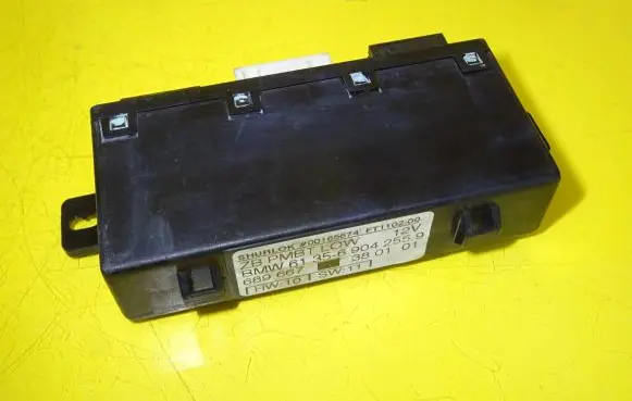 BMW 5 E39 Door control unit/module 6904255.9 35.35-6904255.9