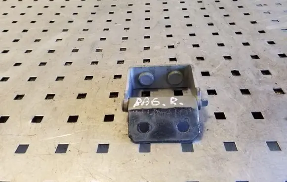 Nissan Qashqai Tailgate/trunk/boot hinge