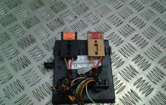 Audi A6 S6 C6 4F Comfort/convenience module 4F0907279B
