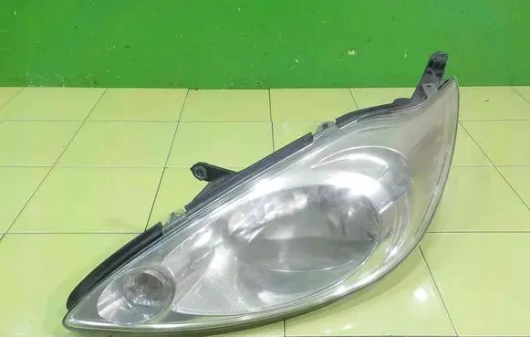 Ford Ka Headlight/headlamp PRZOD