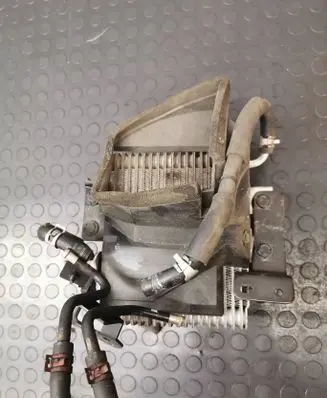 Nissan Juke I F15 Gearbox / Transmission oil cooler 