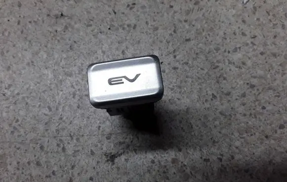 Mitsubishi Outlander Other switches/knobs/shifts 299165643