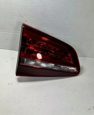 Volkswagen Sharan Tailgate rear/tail lights
