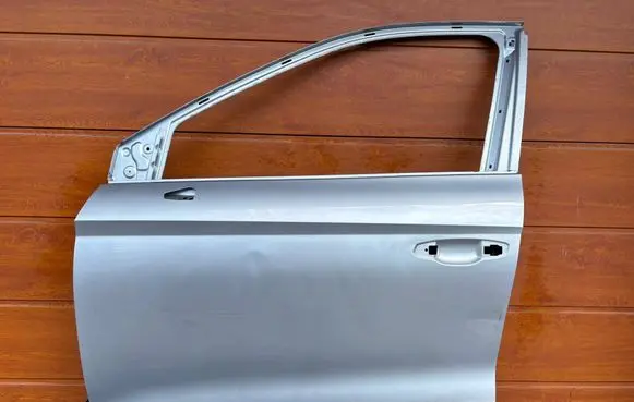 Seat Arona Front door 6F9831311A