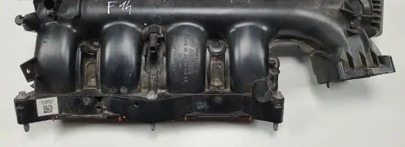 Mercedes-Benz A W176 Intake manifold A2700900737