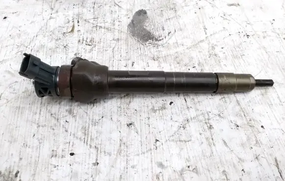 Land Rover Range Rover Velar Fuel injector G4D39K546AB 0445111020