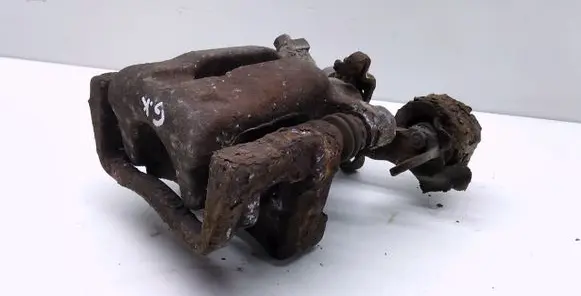 Opel Meriva A Rear brake caliper