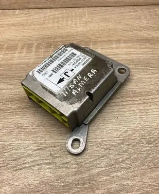 Nissan Almera N16 Airbag control unit/module 988205M304 0285001319