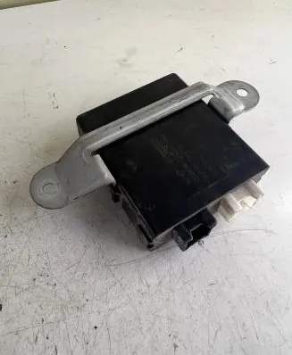 Hyundai Santa Fe Window wiper relay 9875026000