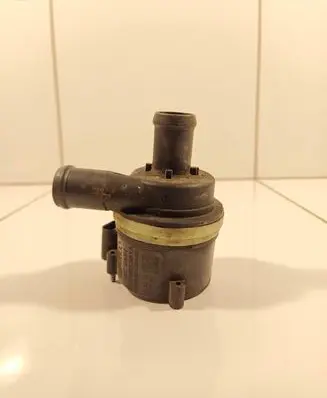Seat Ibiza IV (6J,6P) Electric auxiliary coolant/water pump 6R0965561A