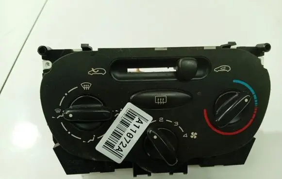Peugeot 206 Climate control unit 