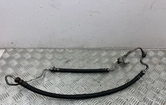 BMW 5 E60 E61 Power steering hose/pipe/line 6767417