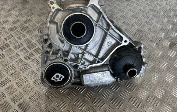 BMW X3 G01 Gearbox transfer box case 9470189