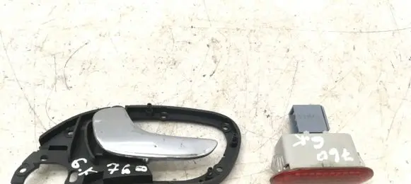 Seat Toledo II (1M) Rear door interior handle 1M0837113 51249